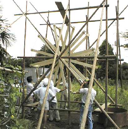 08050057-2.jpg (33856 �o�C�g)