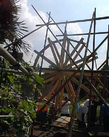 film2.jpg (26825 �o�C�g)